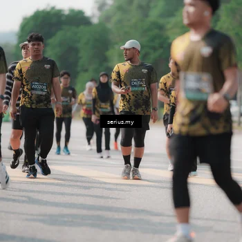 Runner Photo 6443317