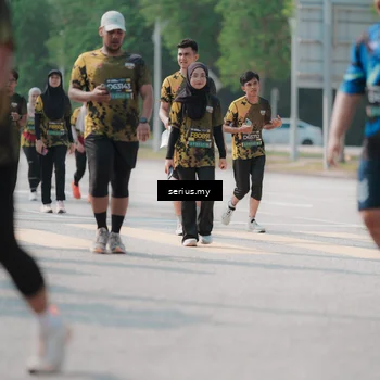 Runner Photo 6443324