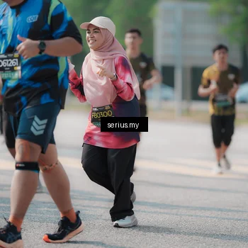 Runner Photo 6443340