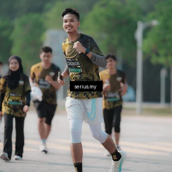 Runner Photo 6443356