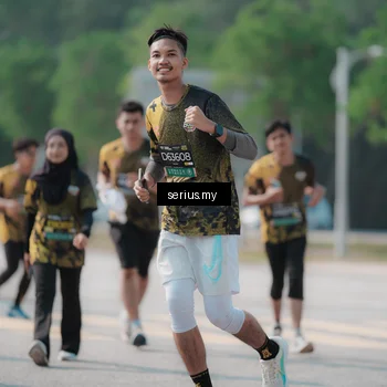 Runner Photo 6443361