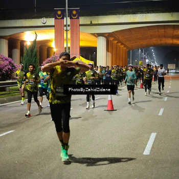 Runner Photo 6443393