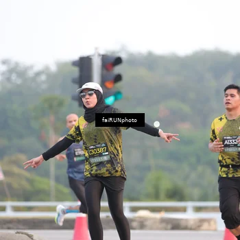 Runner Photo 6443401