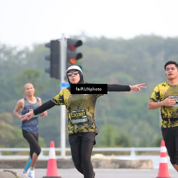 Runner Photo 6443403