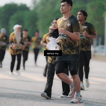 Runner Photo 6443407