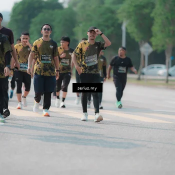 Runner Photo 6443411