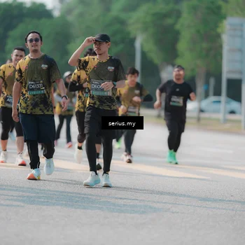 Runner Photo 6443440