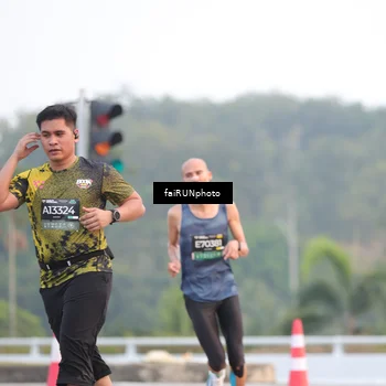 Runner Photo 6443441