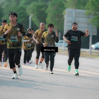 Runner Photo 6443449