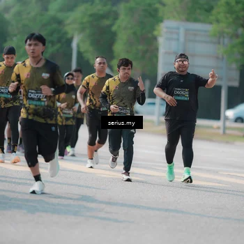 Runner Photo 6443457