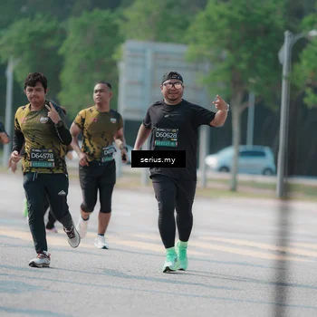 Runner Photo 6443458