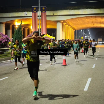 Runner Photo 6443464