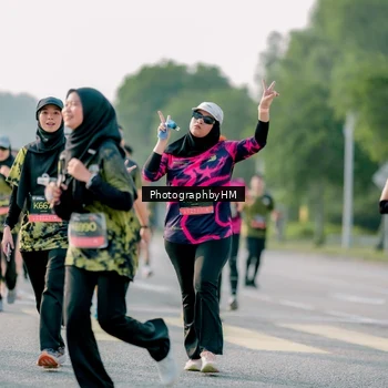 Runner Photo 6443496