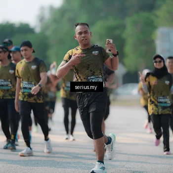 Runner Photo 6443499