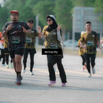 Runner Photo 6443513