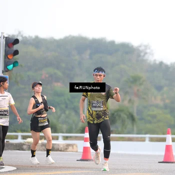 Runner Photo 6443522