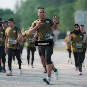 Runner Photo 6443523