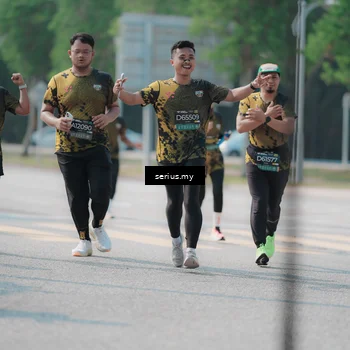 Runner Photo 6443537