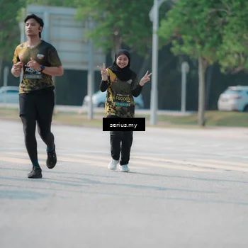 Runner Photo 6443538