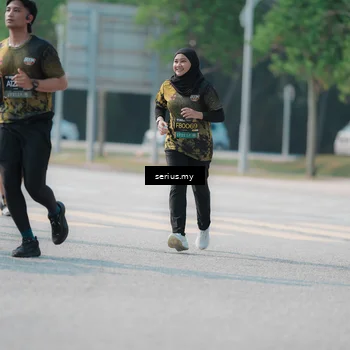 Runner Photo 6443548