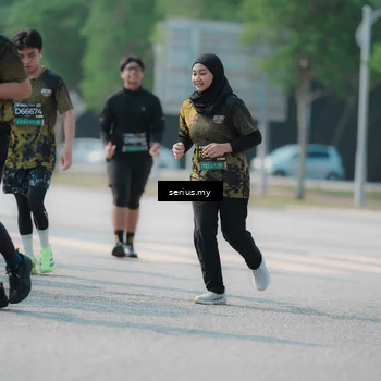 Runner Photo 6443553