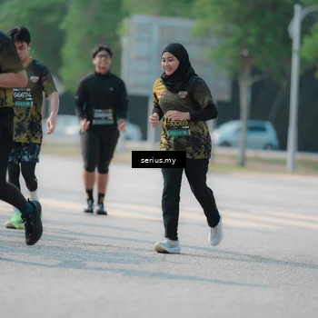 Runner Photo 6443555