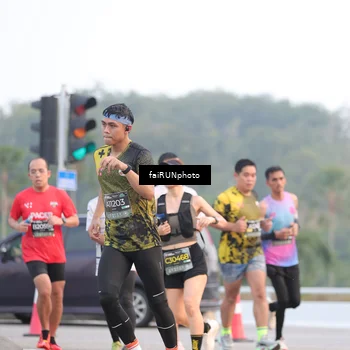 Runner Photo 6443612
