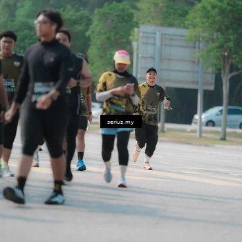 Runner Photo 6443624