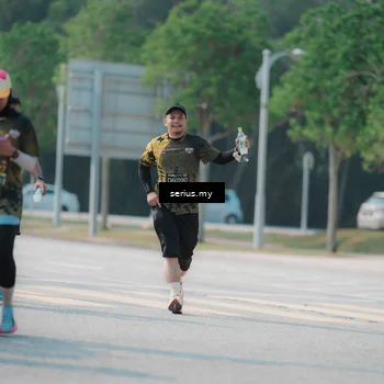 Runner Photo 6443625