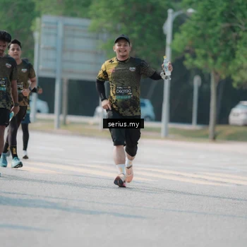 Runner Photo 6443642