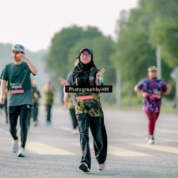 Runner Photo 6443657