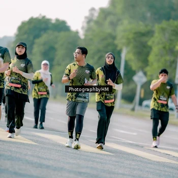 Runner Photo 6443658