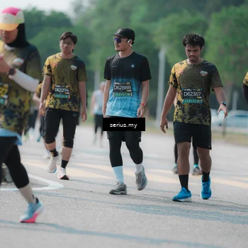 Runner Photo 6443664