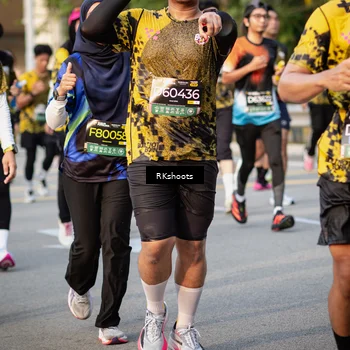 Runner Photo 6443675