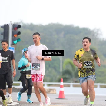 Runner Photo 6443680