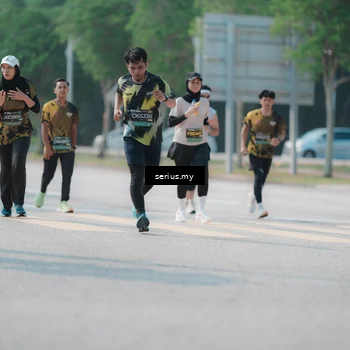 Runner Photo 6443694