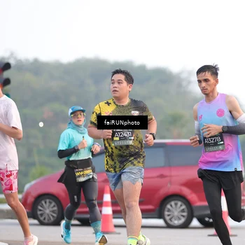 Runner Photo 6443719