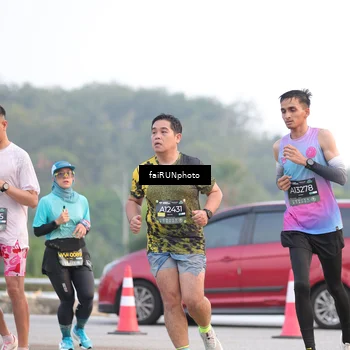 Runner Photo 6443720