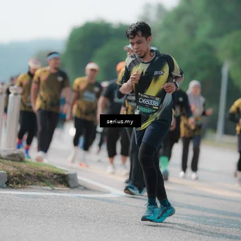 Runner Photo 6443726