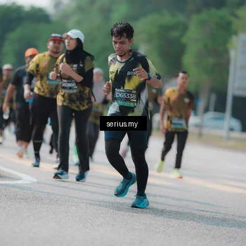 Runner Photo 6443728