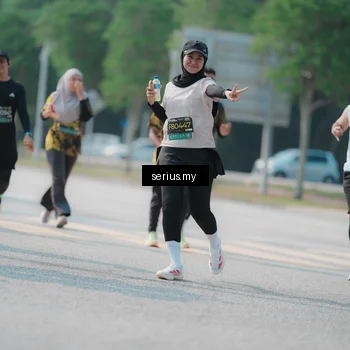 Runner Photo 6443745