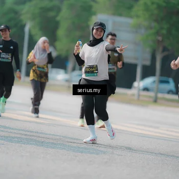 Runner Photo 6443763