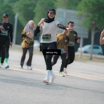 Runner Photo 6443770