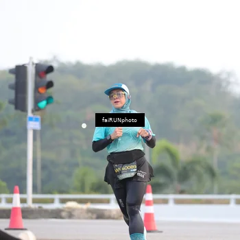 Runner Photo 6443772
