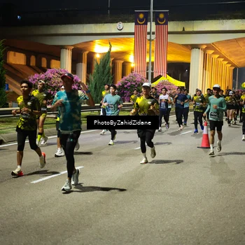 Runner Photo 6443792