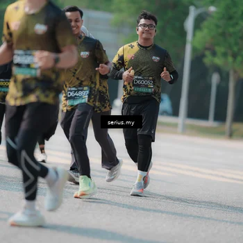 Runner Photo 6443812