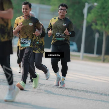 Runner Photo 6443818