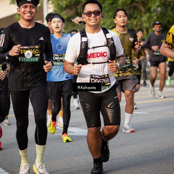 Runner Photo 6443823
