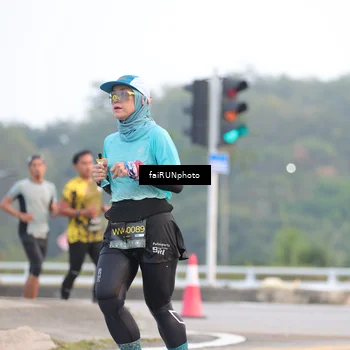 Runner Photo 6443835