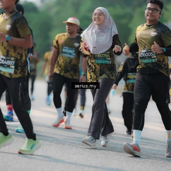 Runner Photo 6443846